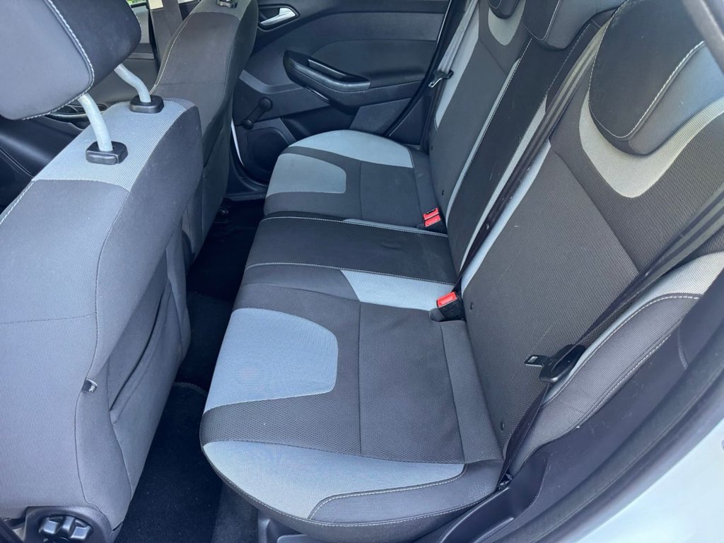 Used Ford Focus 2012 for sale - 76106120: Photo 13