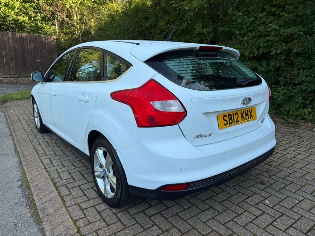 Used Ford Focus 2012 for sale - 76106120: Photo 3