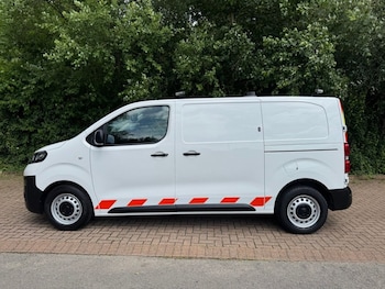 Used Vauxhall Vivaro 2019 for sale - 77668798: Photo