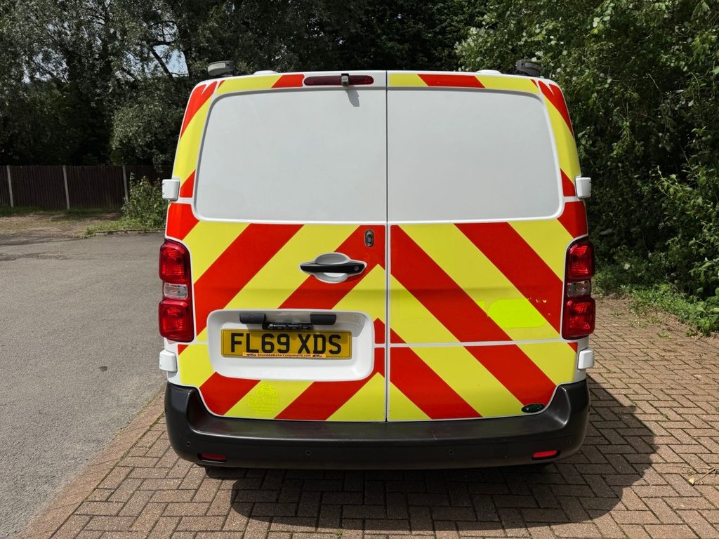 Used Vauxhall Vivaro 2019 for sale - 77668798: Photo 8
