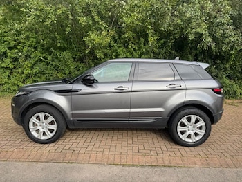 Used Land Rover Range Rover Evoque 2016 for sale - 76604413: Photo