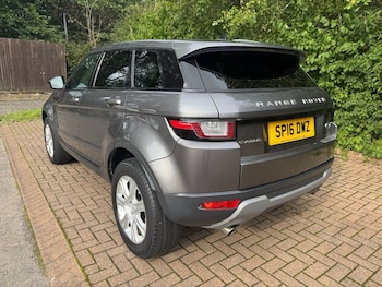 Used Land Rover Range Rover Evoque 2016 for sale - 76604413: Photo