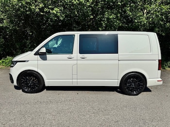 Used Volkswagen Transporter 2023 for sale - 79009792: Photo
