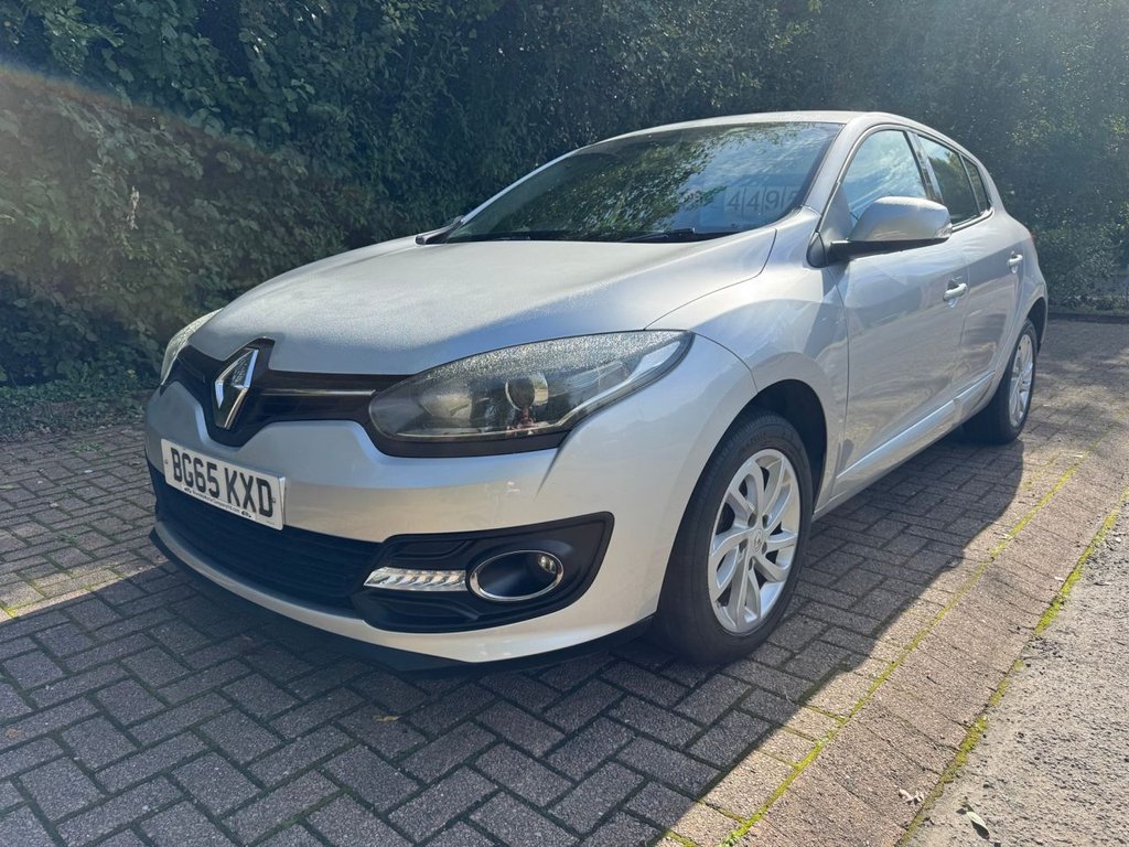 Used Renault Megane 2015 for sale - 76105530: Photo 1