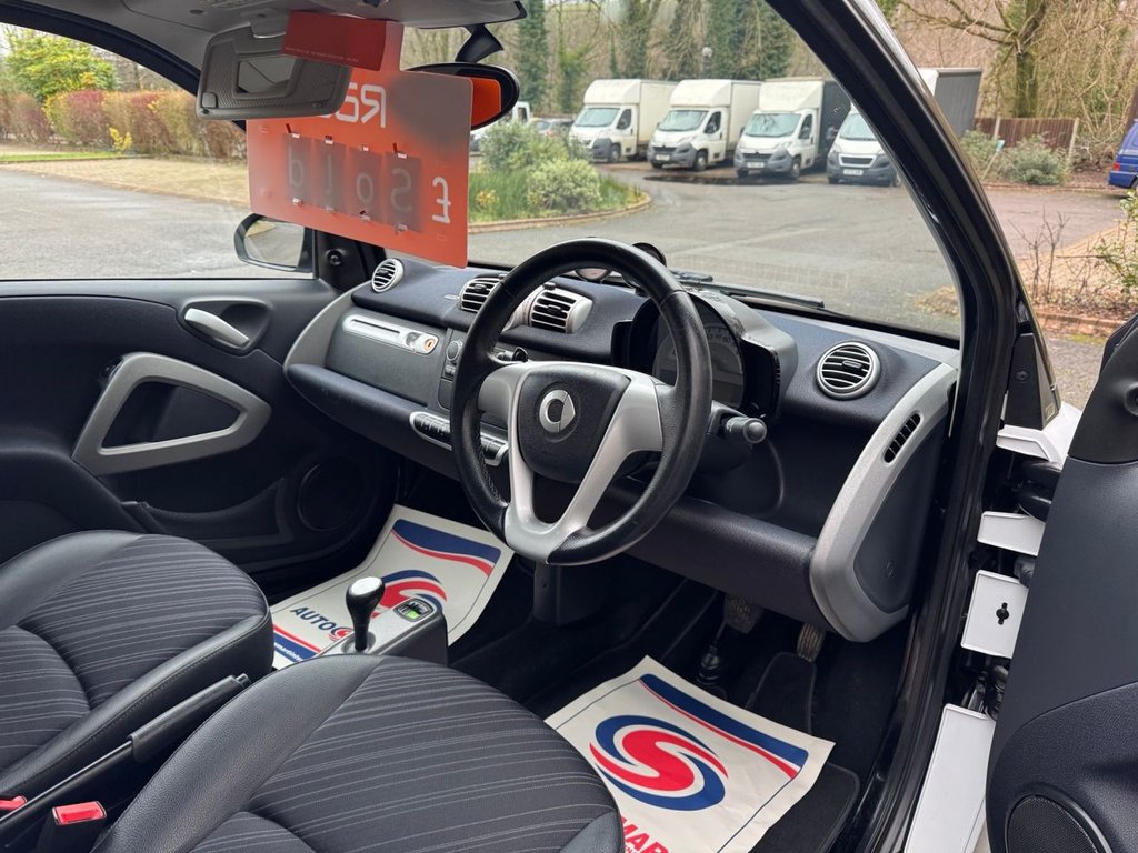 Used smart fortwo 2011 for sale - 77408311: Photo 13