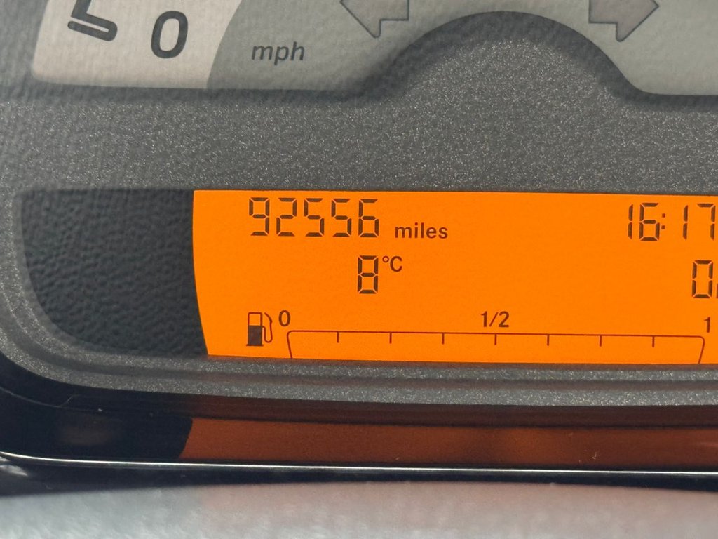 Used smart fortwo 2011 for sale - 77408311: Photo 17