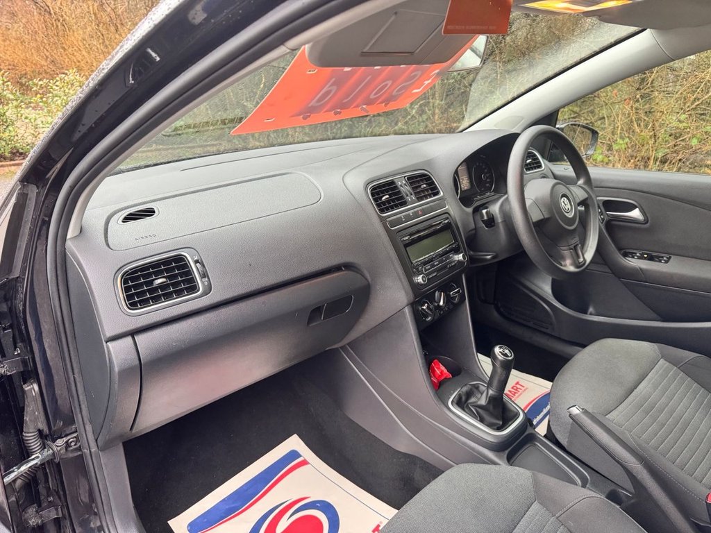 Used Volkswagen Polo 2010 for sale - 77451789: Photo 14