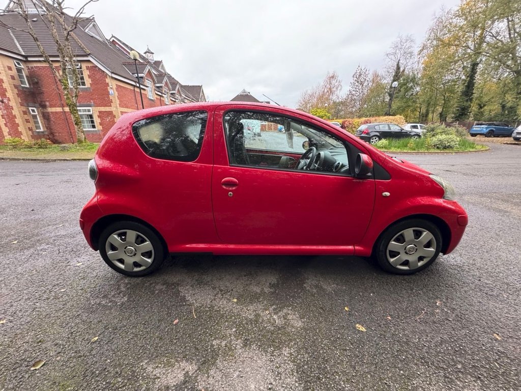 Used Toyota AYGO 2009 for sale - 76417904: Photo 5