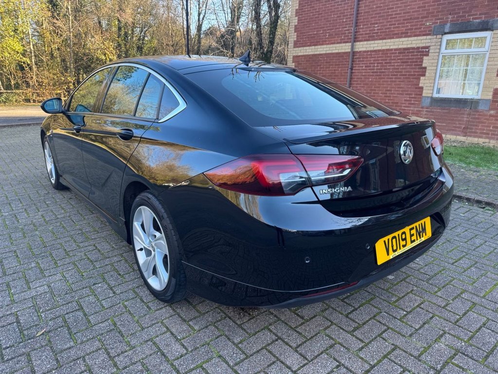 Used Vauxhall Insignia 2019 for sale - 76642727: Photo 3