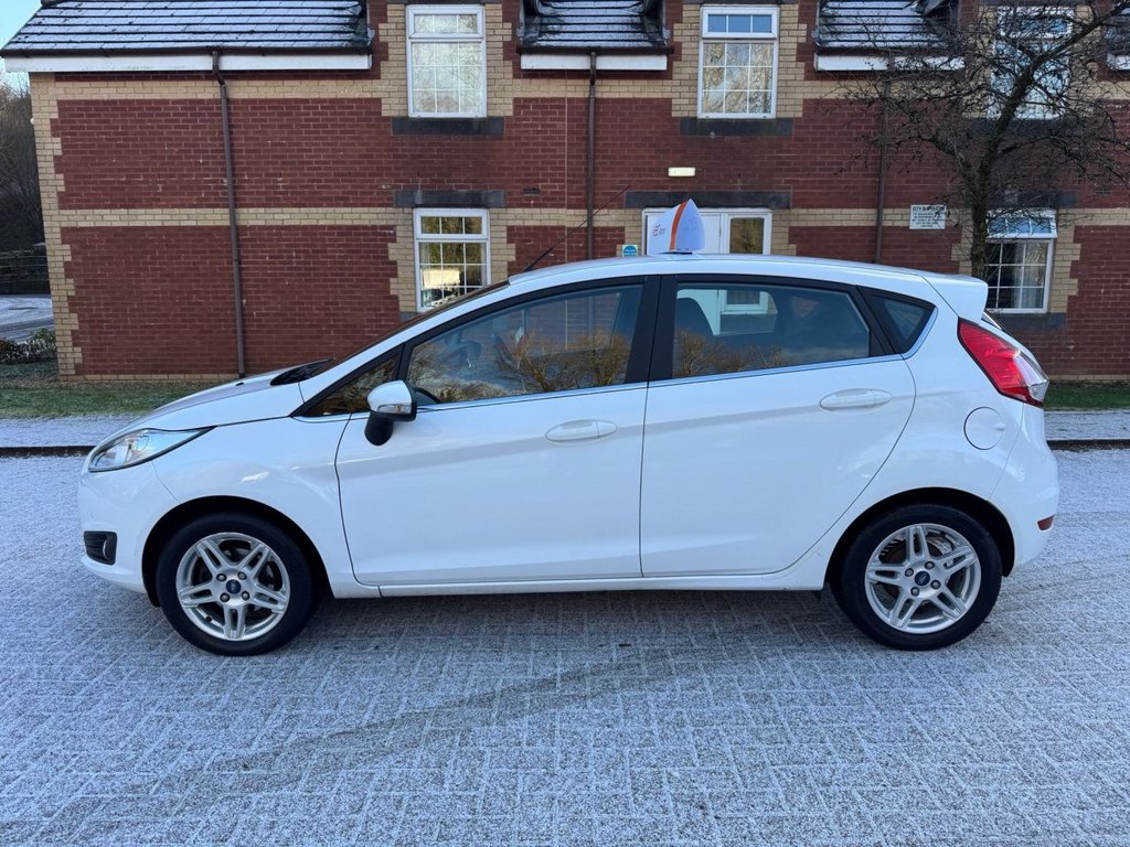 Used Ford Fiesta 2014 for sale - 77096463: Photo 2