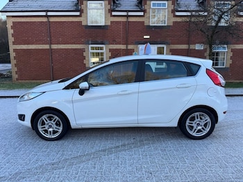 Used Ford Fiesta 2014 for sale - 77096463: Photo