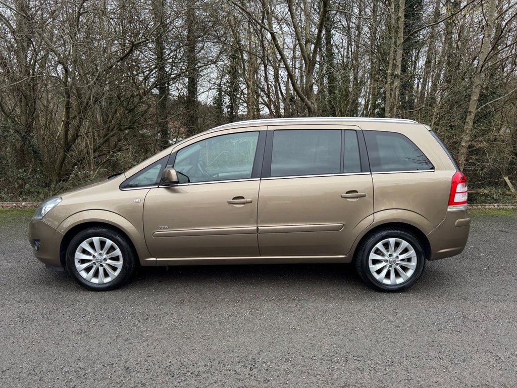 Used Vauxhall Zafira 2013 for sale - 77408653: Photo 2