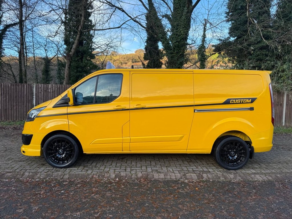 Used Ford Transit Custom 2016 for sale - 76962561: Photo 2