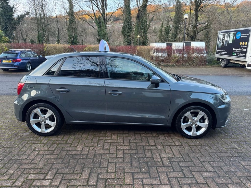Used Audi A1 2015 for sale - 77188660: Photo 7