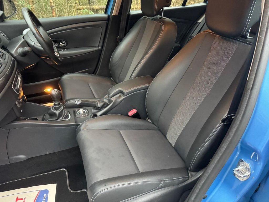 Used Renault Megane 2015 for sale - 77276015: Photo 14