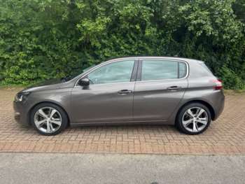 Used Peugeot 308 2015 for sale - 75320537: Photo