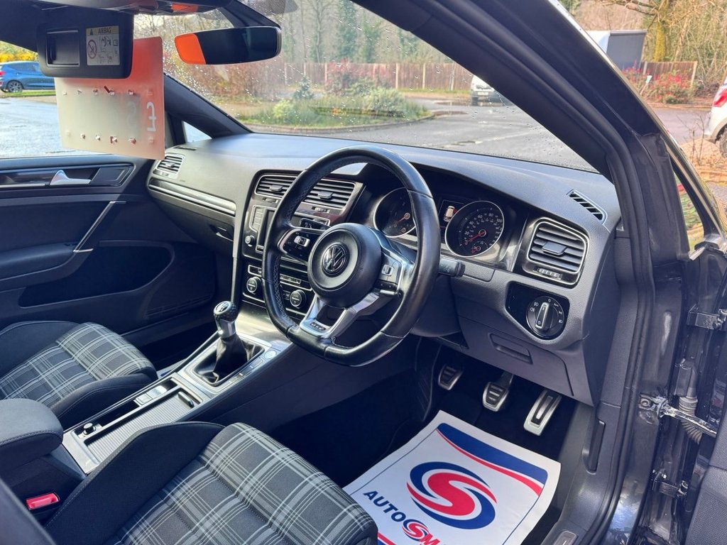 Used Volkswagen Golf 2016 for sale - 77880133: Photo 12