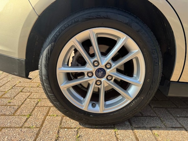 Used Ford C-Max 2015 for sale - 74833702: Photo 14