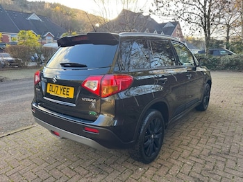 Used Suzuki Vitara 2017 for sale - 76605183: Photo