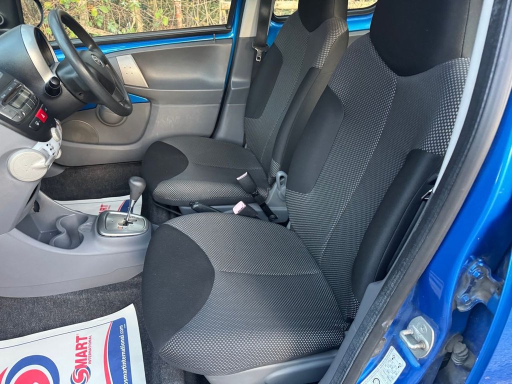 Used Toyota AYGO 2010 for sale - 76642567: Photo 14