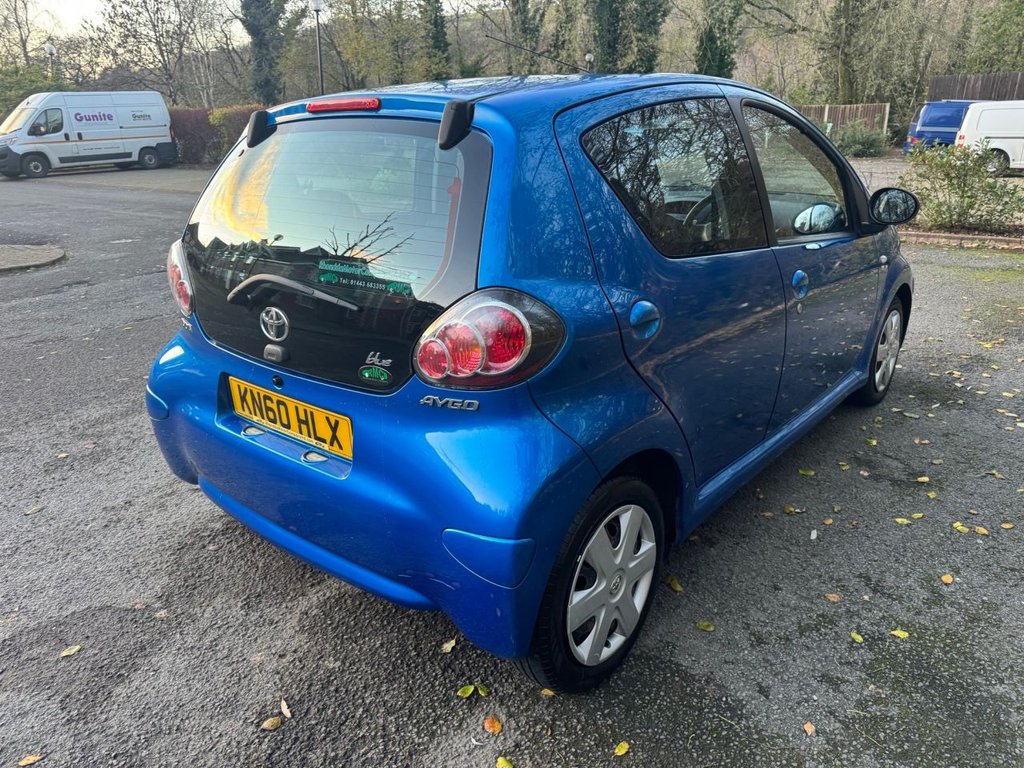 Used Toyota AYGO 2010 for sale - 76642567: Photo 4