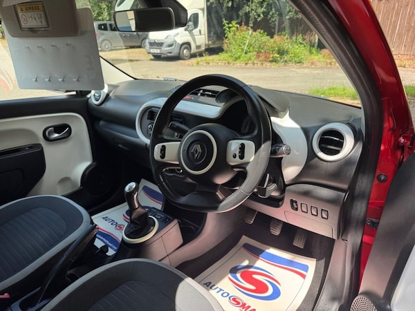 Used Renault Twingo 2015 for sale - 75134863: Photo 10