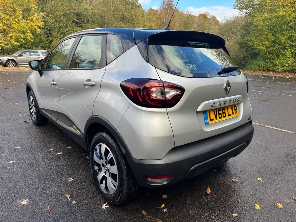 Used Renault Captur 2018 for sale - 76333714: Photo 3