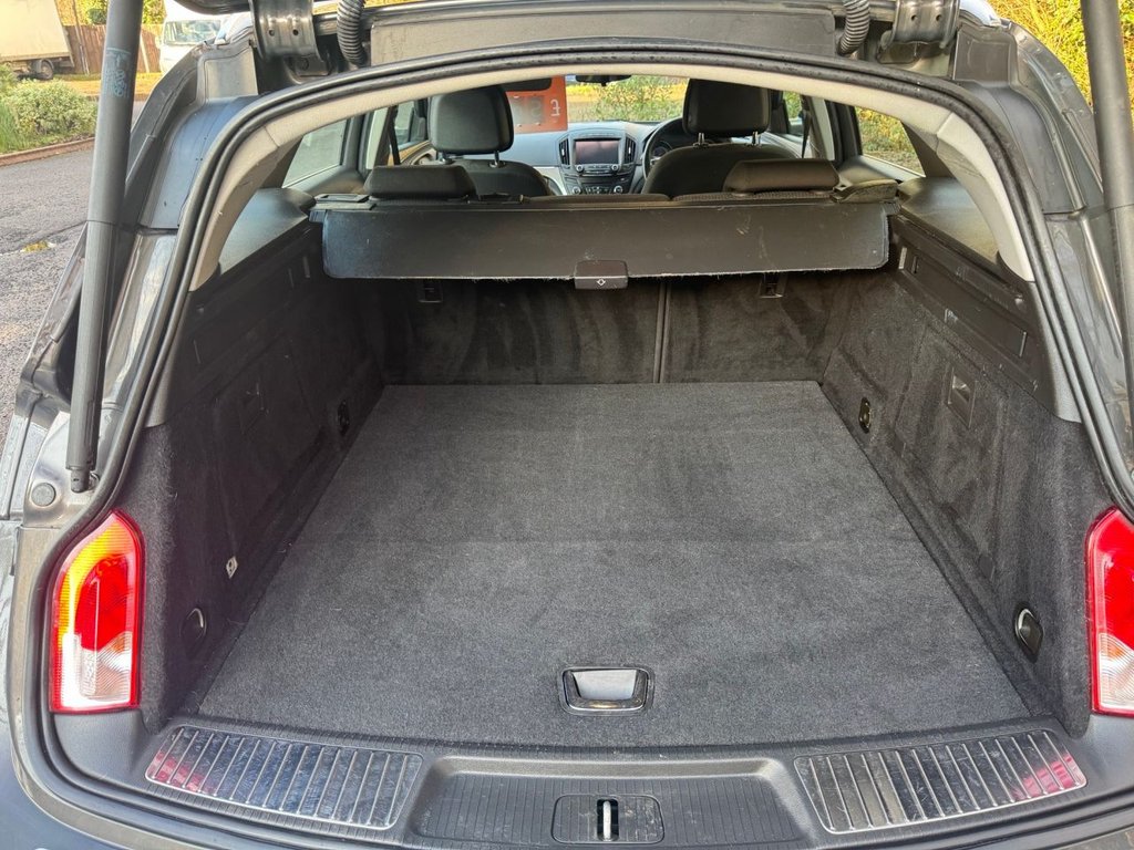 Used Vauxhall Insignia 2014 for sale - 77250506: Photo 13