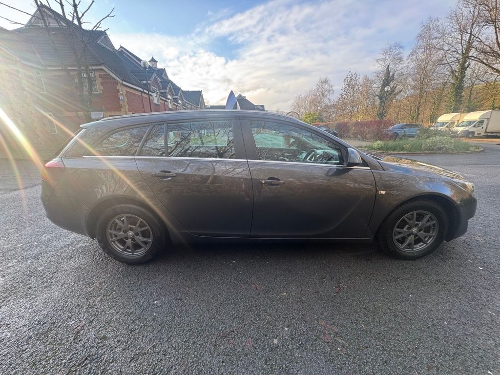 Used Vauxhall Insignia 2014 for sale - 77250506: Photo 7