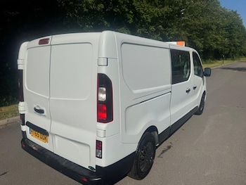 Used Renault Trafic 2015 for sale - 79155192: Photo