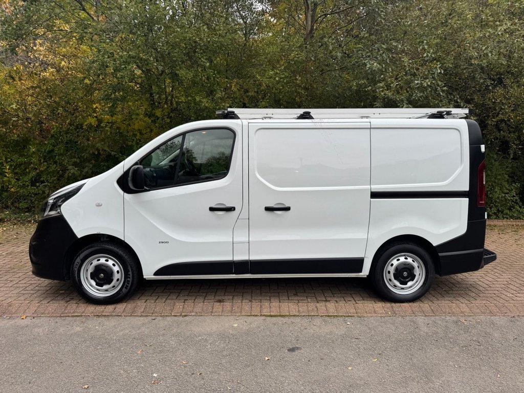Used Vauxhall Vivaro 2017 for sale - 76291787: Photo 2