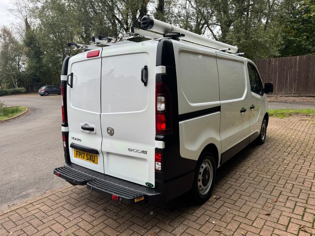 Used Vauxhall Vivaro 2017 for sale - 76291787: Photo 4