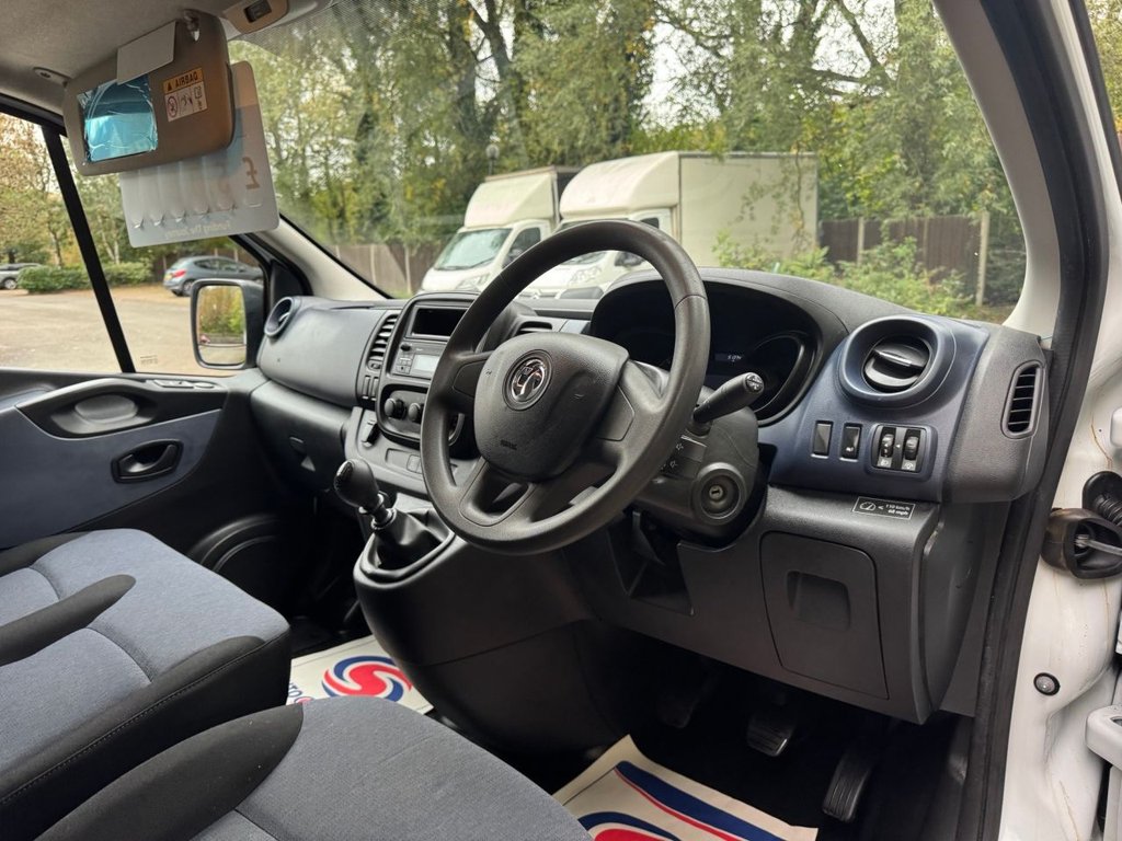 Used Vauxhall Vivaro 2017 for sale - 76291787: Photo 9