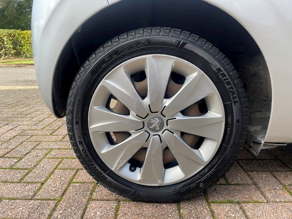 Used Peugeot 108 2014 for sale - 71504221: Photo 16