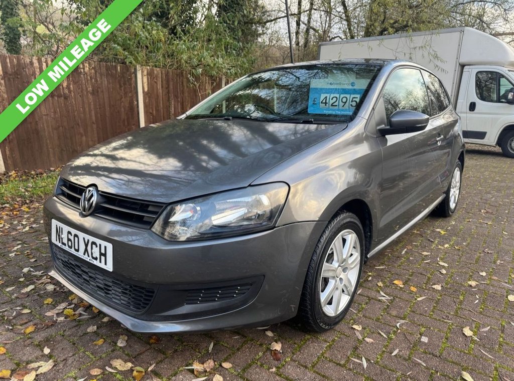 Used Volkswagen Polo 2010 for sale - 76739906: Photo 1