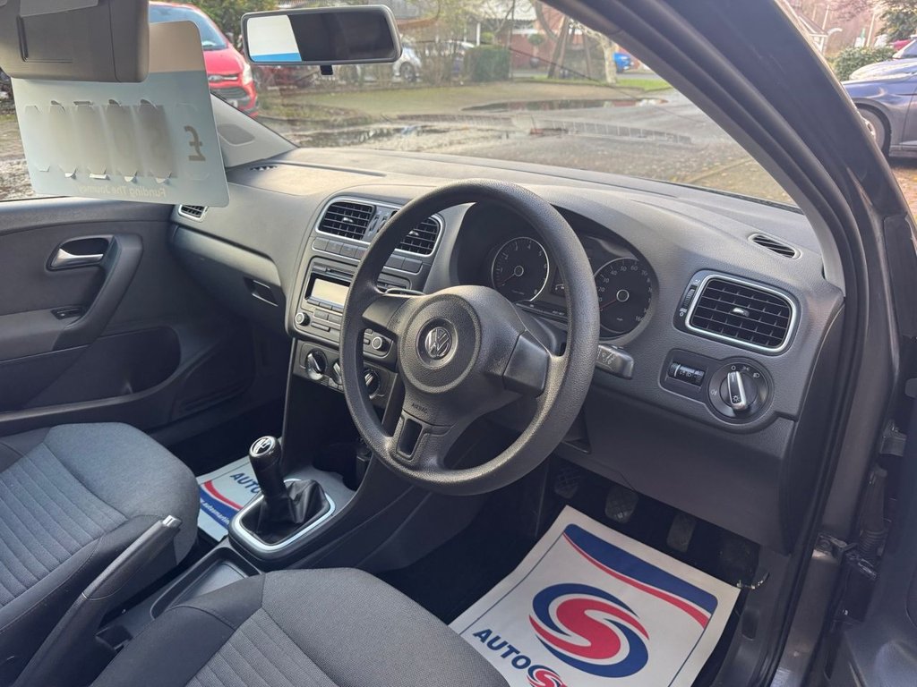 Used Volkswagen Polo 2010 for sale - 76739906: Photo 10