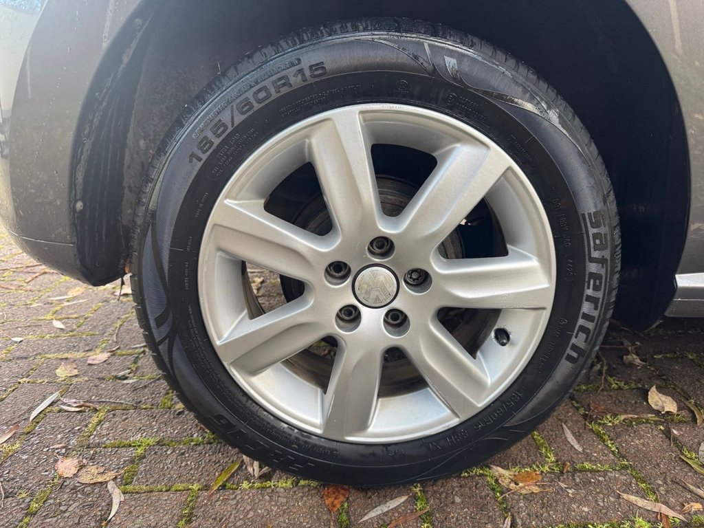 Used Volkswagen Polo 2010 for sale - 76739906: Photo 15