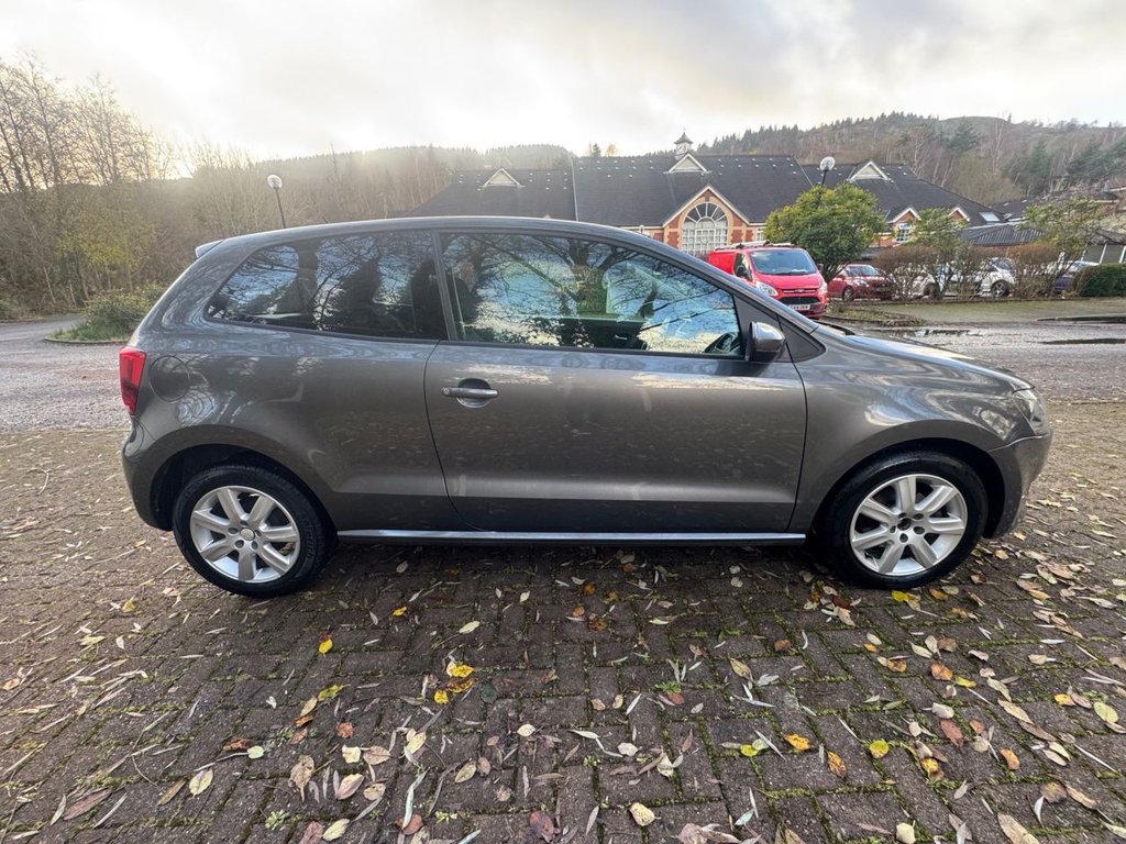 Used Volkswagen Polo 2010 for sale - 76739906: Photo 5