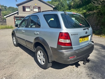 Used Kia Sorento 2006 for sale - 78986107: Photo