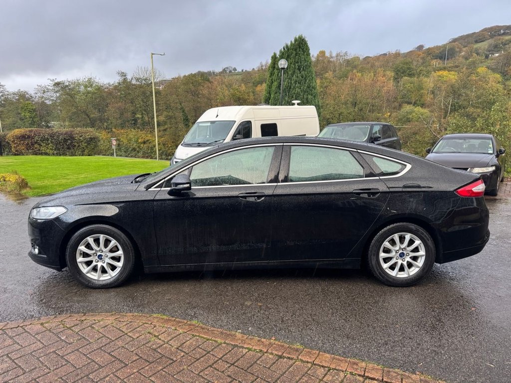 Used Ford Mondeo 2016 for sale - 76367828: Photo 2