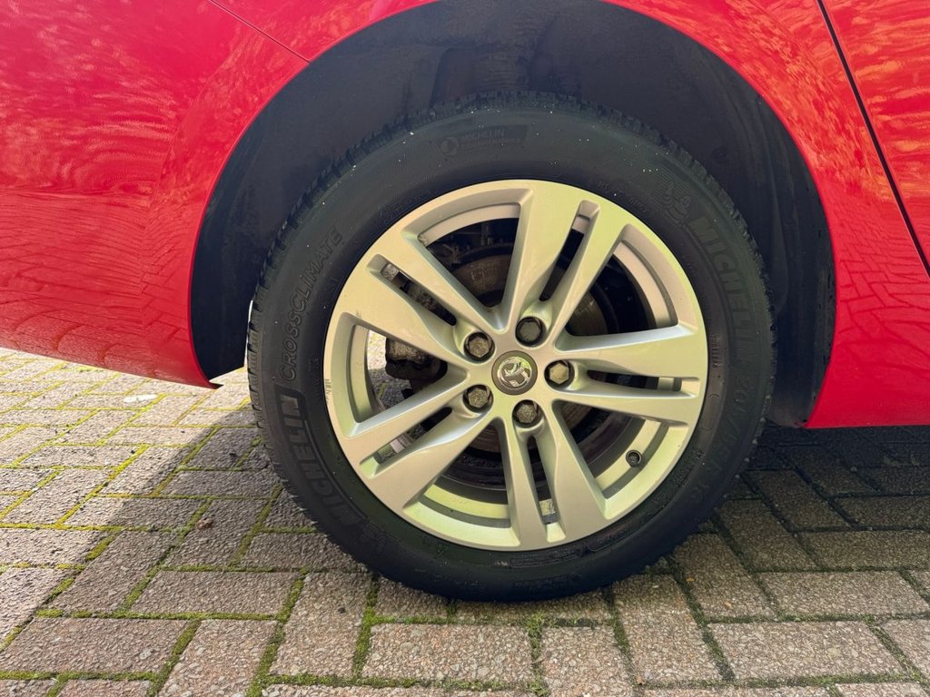 Used Vauxhall Astra 2017 for sale - 76210073: Photo 16