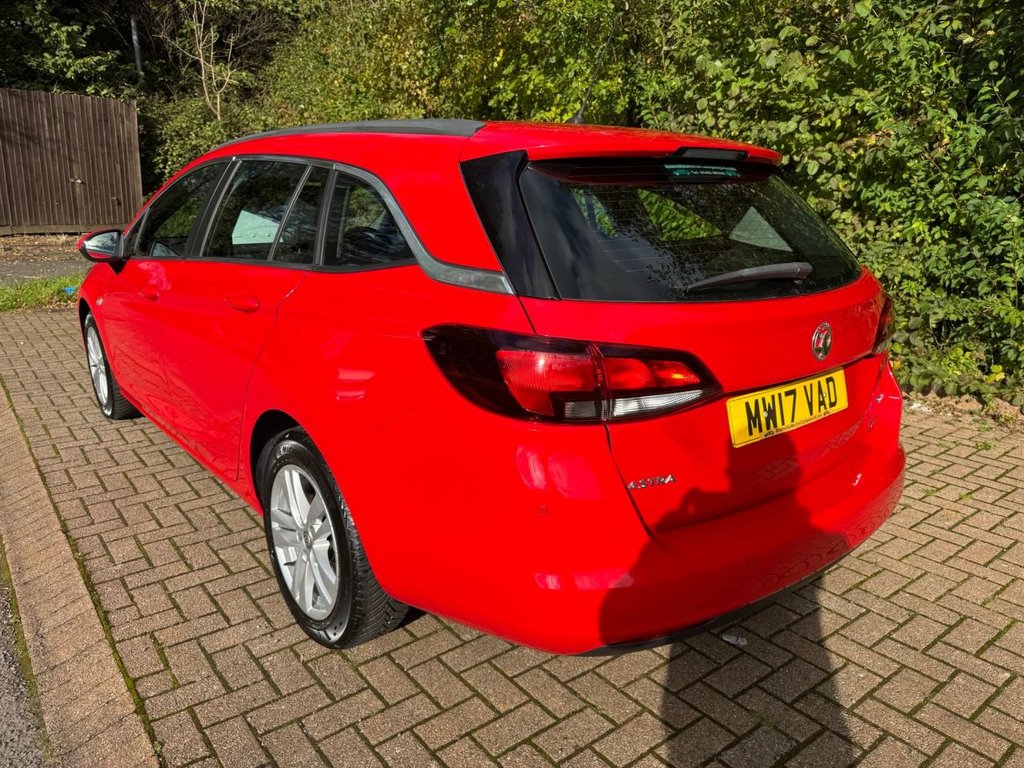 Used Vauxhall Astra 2017 for sale - 76210073: Photo 3
