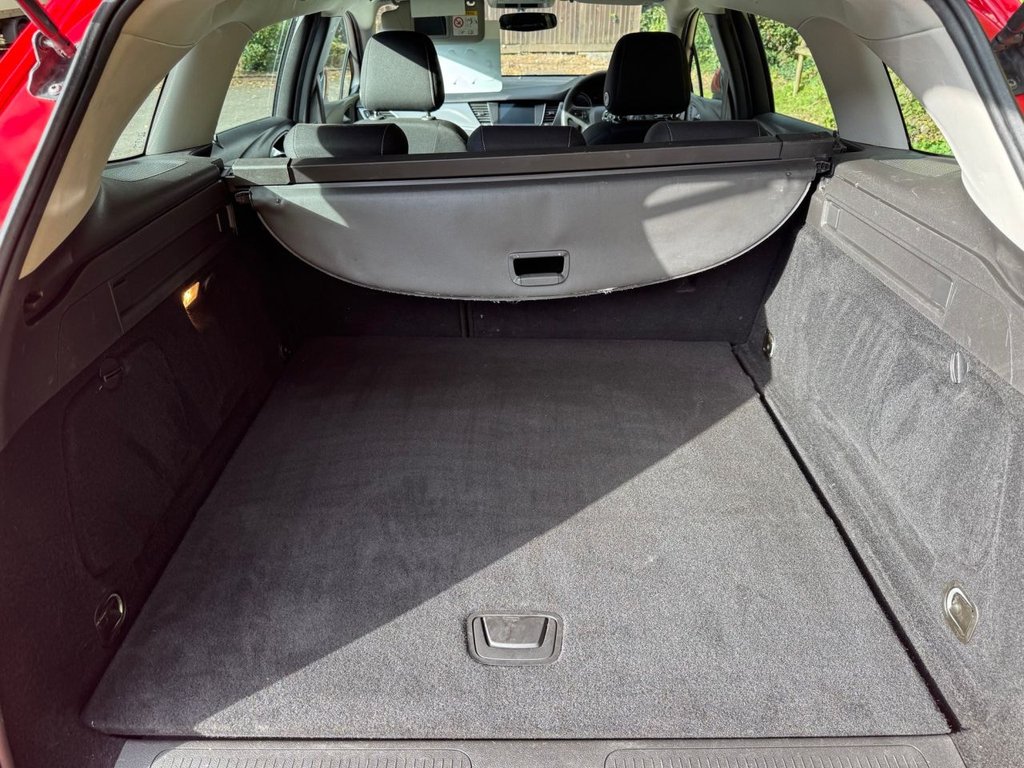 Used Vauxhall Astra 2017 for sale - 76210073: Photo 9