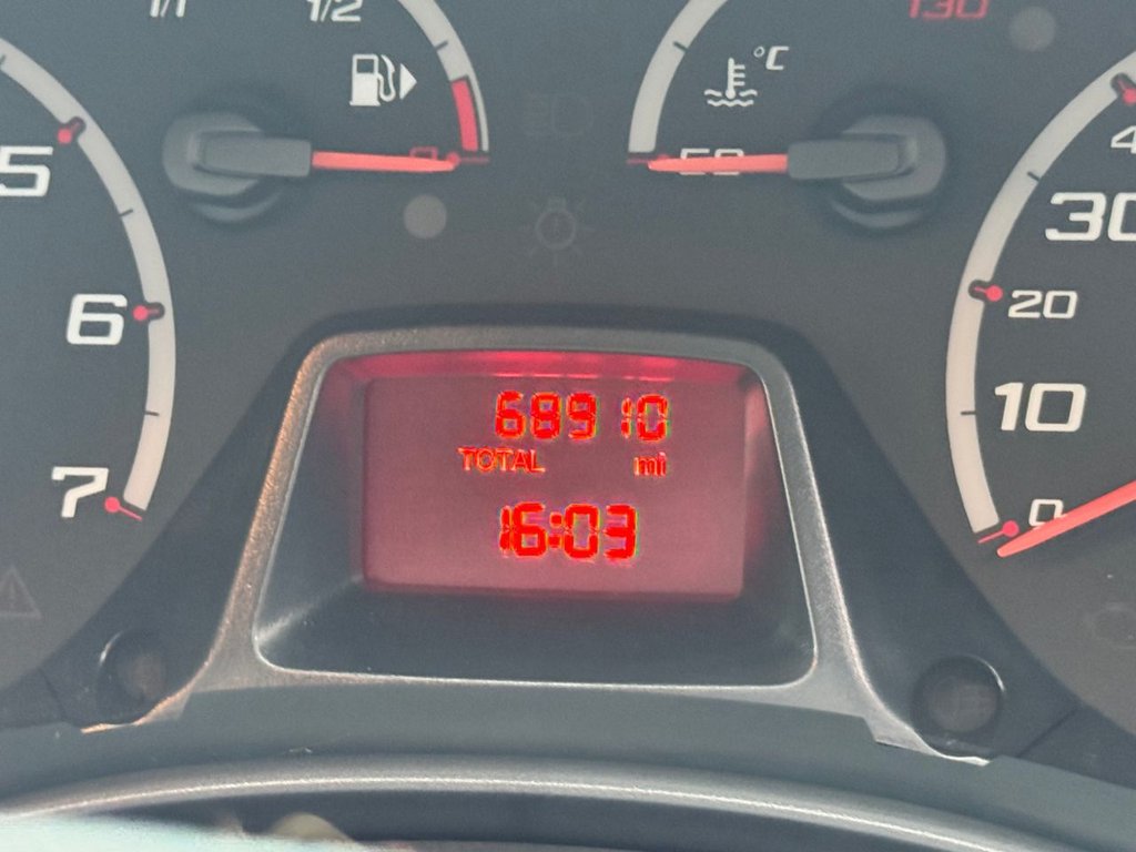 Used Ford Ka 2014 for sale - 77507992: Photo 17