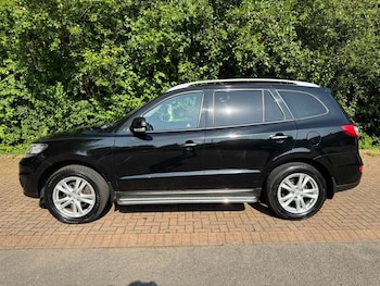 Used Hyundai Santa Fe 2011 for sale - 75560105: Photo