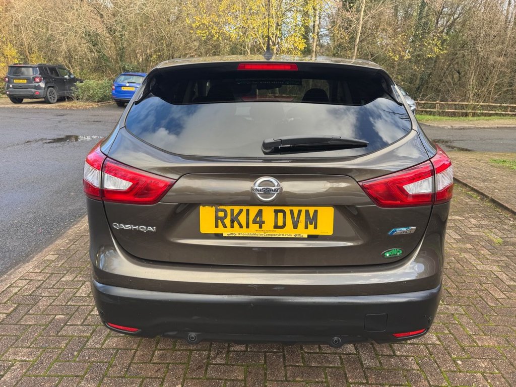 Used Nissan Qashqai 2014 for sale - 76751439: Photo 9