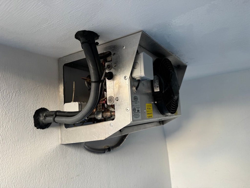 Used Ford Transit Custom 2015 for sale - 76356746: Photo 11