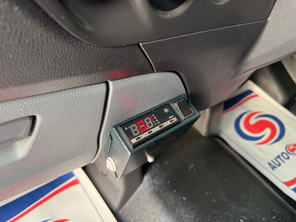 Used Ford Transit Custom 2015 for sale - 76356746: Photo 15