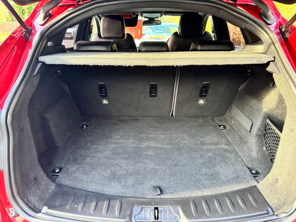 Used Jaguar E-Pace 2018 for sale - 77880117: Photo 11