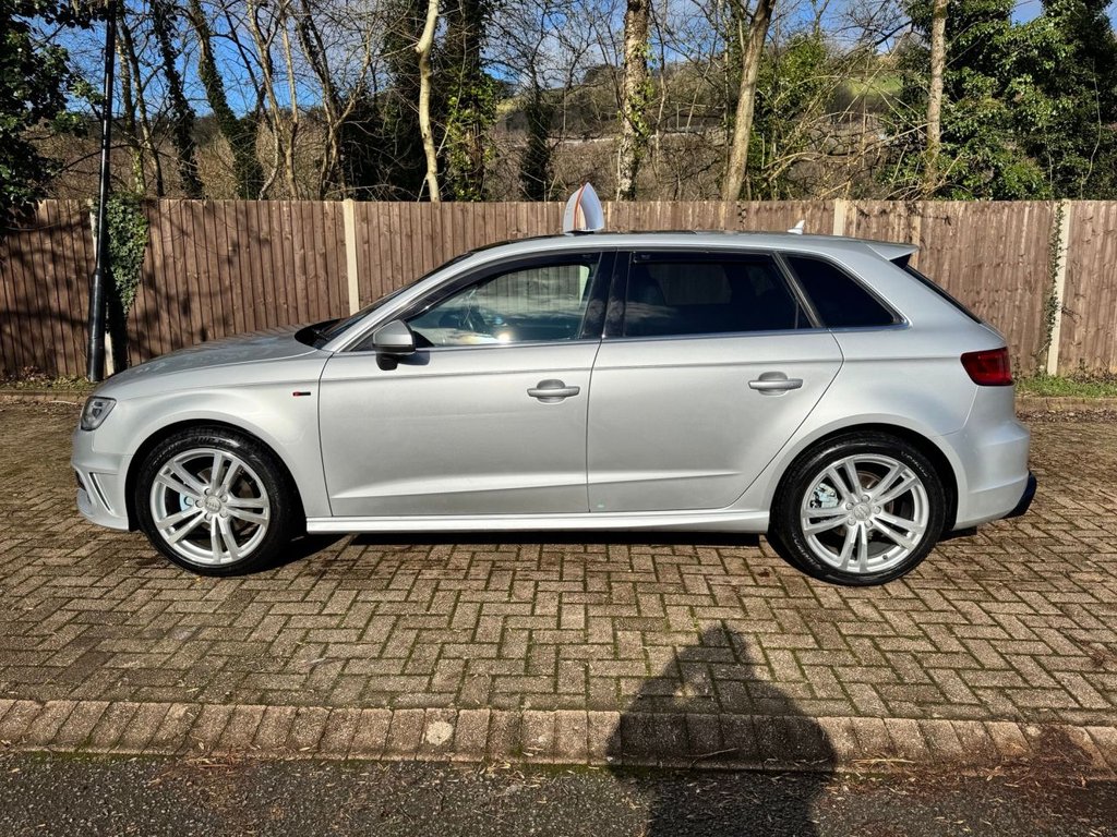 Used Audi A3 2013 for sale - 77654734: Photo 2